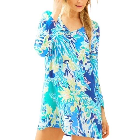 Lilly Pulitzer Tops - Lilly Pulitzer Lantana Beach Tunic Wade And Sea Print Size Small V Neck